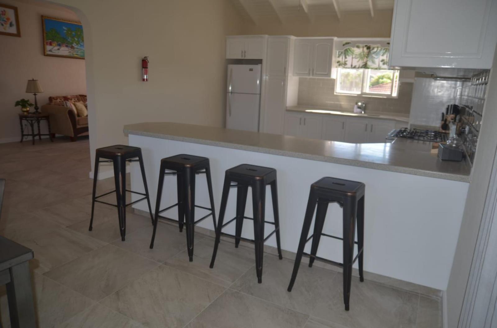 Ixoras Beach Apartments Saint Peter Quarto foto